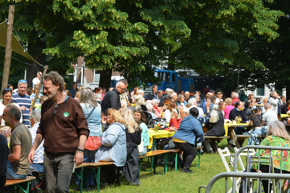 Wilhelminpark Tilburg: buurtlunch 2025